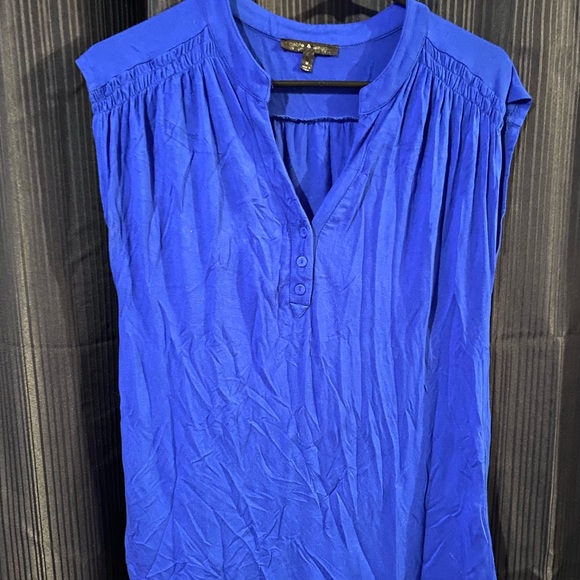 Cable & Gauge Tops - Cable and Gauge- Cobalt Blue, Sleeveless Shirt, V neck, Size:Medium‎